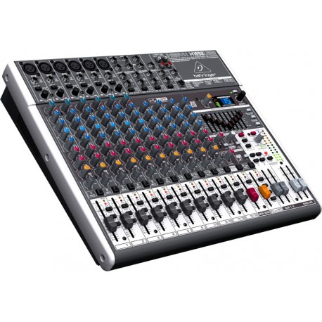 Consola Behringer Xenyx X1832 USB